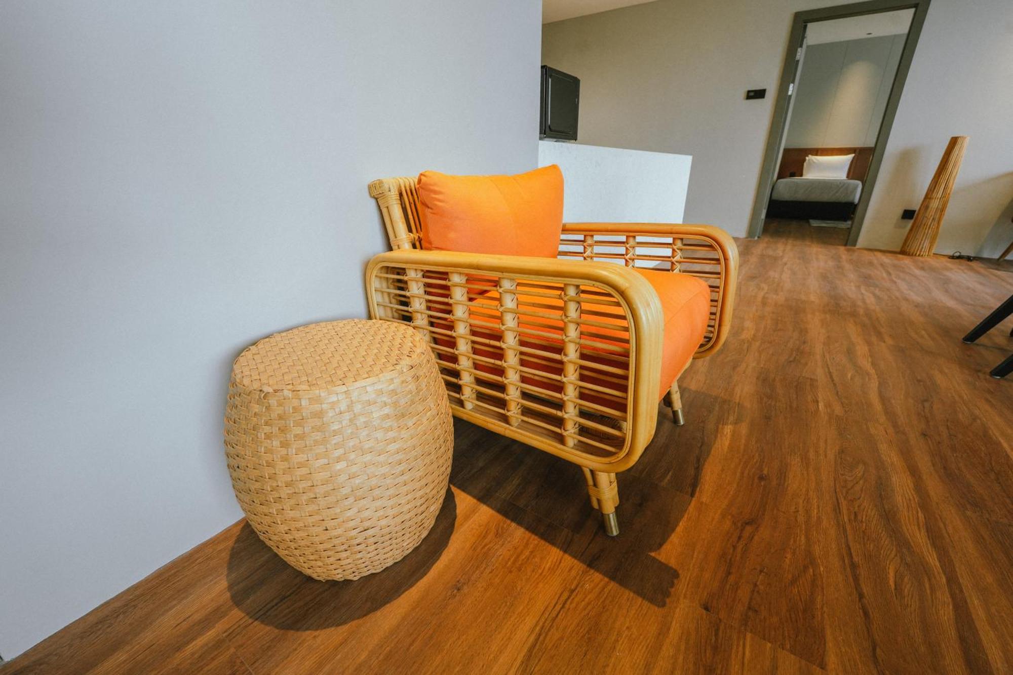 Roxy Beach Resort Sematan Kültér fotó